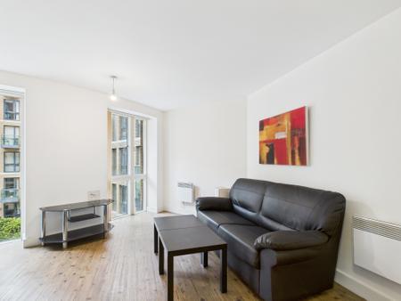 2 bedroom Flat to let in i-Land Development, City Centre, Birmingham, B5