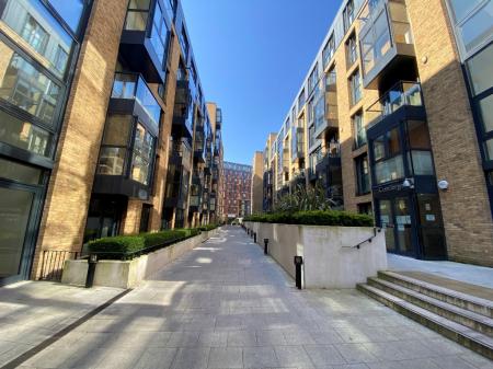 2 bedroom Flat to let in Southside Development, City Centre, Birmingham, B5