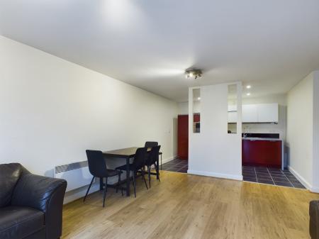 2 bedroom Flat to let in Southside Development, City Centre, Birmingham, B5