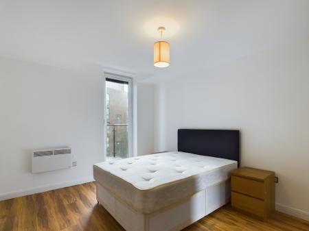 1 bedroom Flat to let in Latitude Development, City Centre, Birmingham, B5