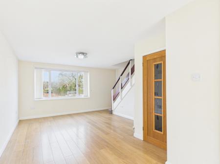 2 bedroom Maisonette to let in Park Close, Erdington, Birmingham, B24