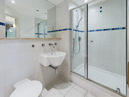 2 bedroom Flat to let in Southside Development, City Centre, Birmingham, B5