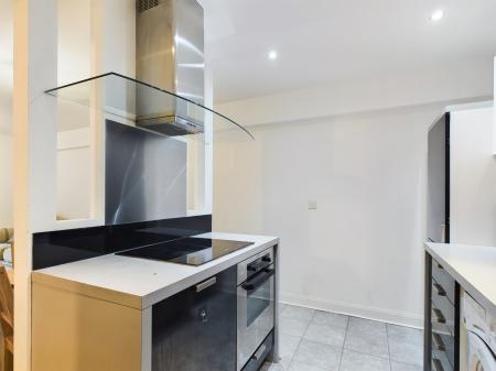 2 bedroom Flat to let in Southside Development, City Centre, Birmingham, B5