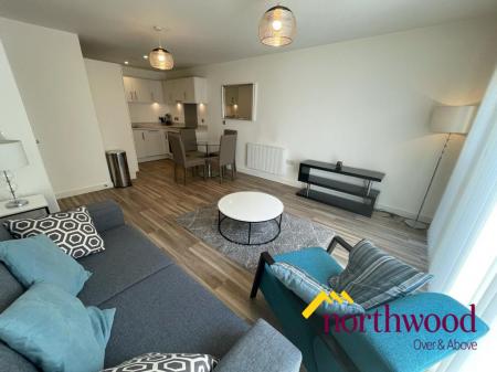 1 bedroom Flat to let in Lexington Gardens, Park Central, Edgbaston, Birmingham, B15