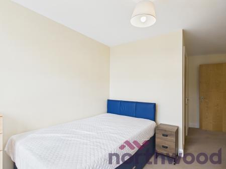 2 bedroom Flat to let in Lee Bank Middleway, City Centre, Birmingham, B15