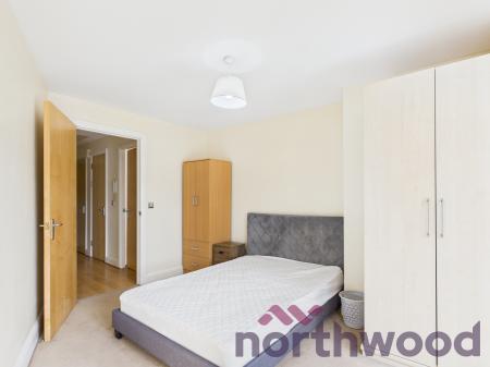 2 bedroom Flat to let in Lee Bank Middleway, City Centre, Birmingham, B15