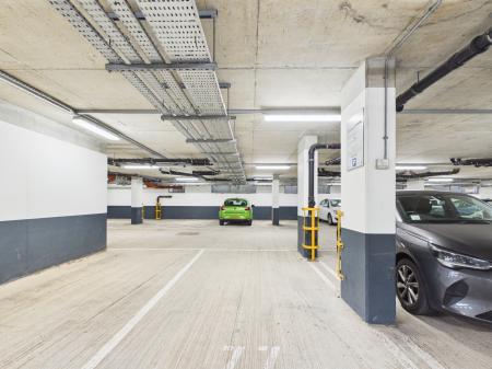 2 bedroom Flat for sale in Hamilton Apartments Spring Street, City Centre, Birmingham, B15