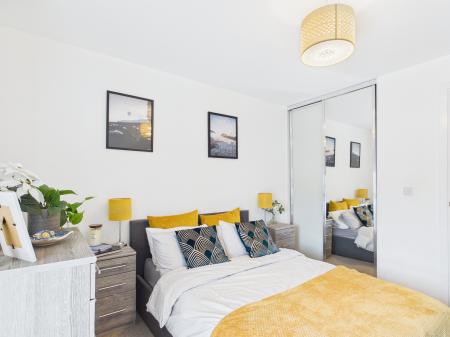 2 bedroom Flat for sale in Hamilton Apartments Spring Street, City Centre, Birmingham, B15