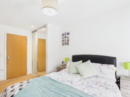2 bedroom Flat for sale in Hamilton Apartments Spring Street, City Centre, Birmingham, B15
