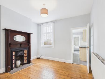 2 bedroom Terraced House to let in St Mary's Road, Smethwick, B67