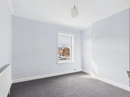 2 bedroom Terraced House to let in St Mary's Road, Smethwick, B67