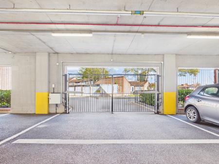 2 bedroom Flat for sale in St Lukes Road, City Centre, Birmingham, B5