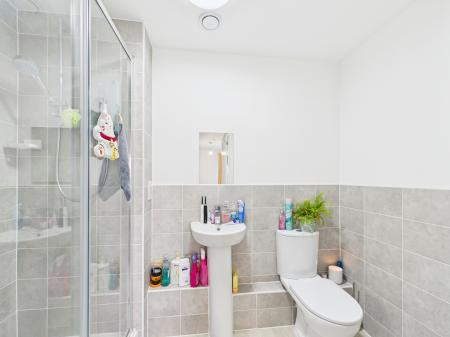 2 bedroom Flat for sale in St Lukes Road, City Centre, Birmingham, B5