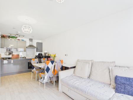 2 bedroom Flat for sale in St Lukes Road, City Centre, Birmingham, B5