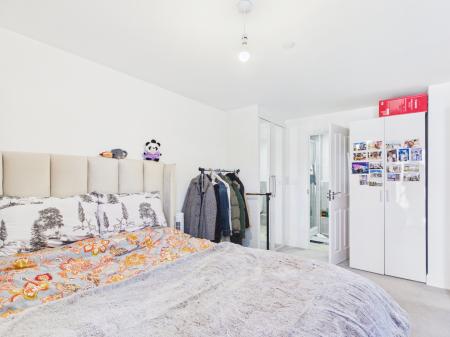 2 bedroom Flat for sale in St Lukes Road, City Centre, Birmingham, B5