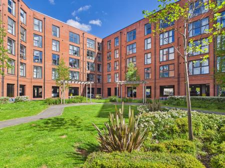 2 bedroom Flat for sale in St Lukes Road, City Centre, Birmingham, B5