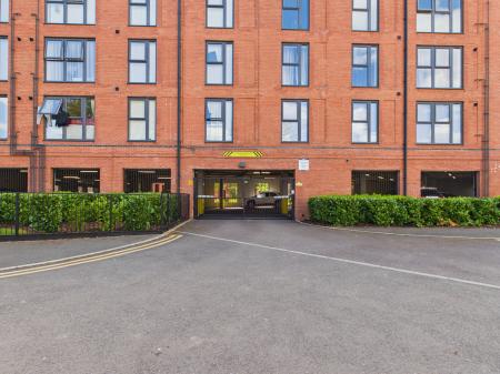2 bedroom Flat for sale in St Lukes Road, City Centre, Birmingham, B5