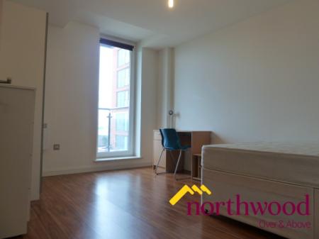 1 bedroom Flat to let in Bromsgrove Street, City Centre, Birmingham, B5