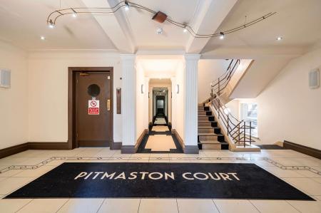 2 bedroom Flat for sale in Pitmaston Court Goodby Road, Birmingham, B13