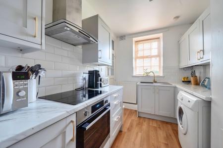 2 bedroom Flat for sale in Pitmaston Court Goodby Road, Birmingham, B13