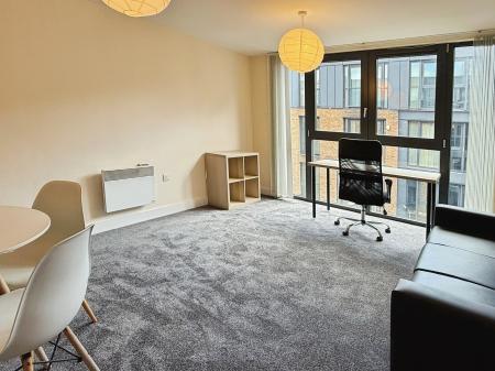 1 bedroom Flat to let in Southside Development, City Centre, Birmingham, B5