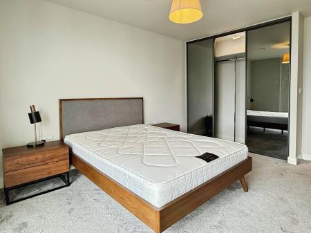 1 bedroom Flat to let in Broad Street, City Centre, Birmingham, B15