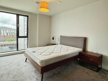 1 bedroom Flat to let in Broad Street, City Centre, Birmingham, B15