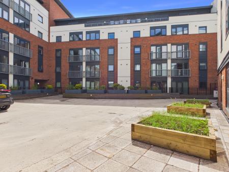 1 bedroom Flat for sale in The Quadrant Summer Hill Street, Birmingham, B1