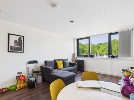 1 bedroom Flat for sale in The Quadrant Summer Hill Street, Birmingham, B1