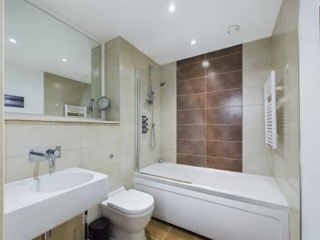 1 bedroom Flat to let in Essex Street, City Centre, Birmingham, B5