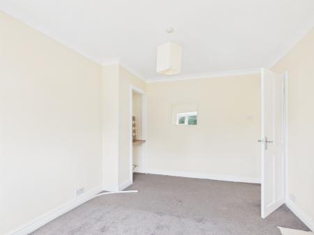 3 bedroom Semi-detached house to let in Denise Drive, Harborne, Birmingham, B17