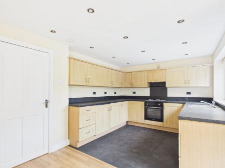 3 bedroom Semi-detached house to let in Denise Drive, Harborne, Birmingham, B17