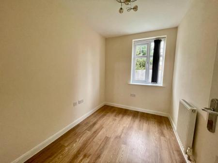 4 bedroom Semi-detached house to let in George Dixon Road, Harborne, Birmingham, B17