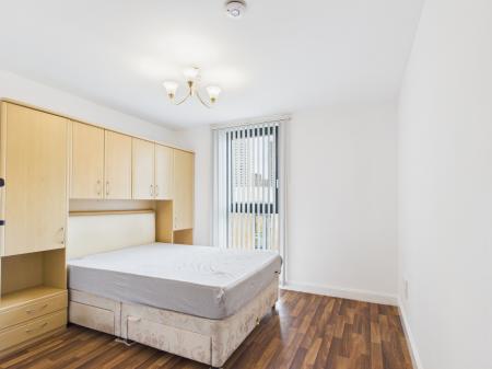 2 bedroom Flat to let in St Johns Walk, City Centre, Birmingham, B5