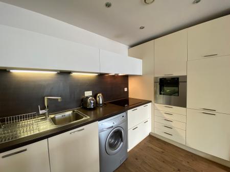 1 bedroom Flat to let in Southside Development, City Centre, Birmingham, B5