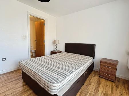 2 bedroom Flat to let in Bromsgrove Street, City Centre, Birmingham, B5