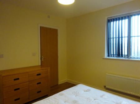 2 bedroom Flat to let in Herbert James Close, Smethwick, B66