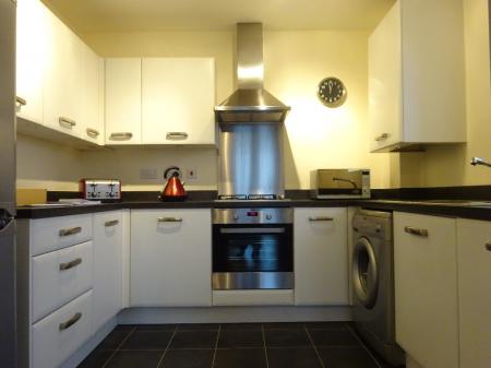 2 bedroom Flat to let in Herbert James Close, Smethwick, B66