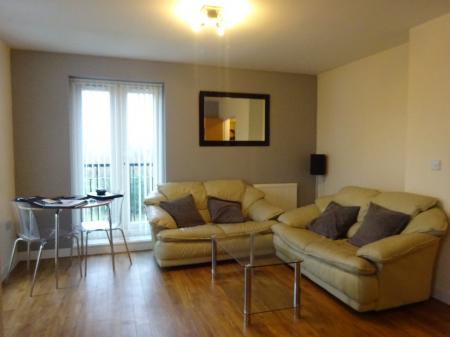 2 bedroom Flat to let in Herbert James Close, Smethwick, B66