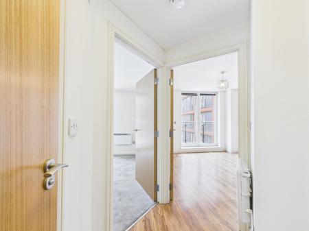 1 bedroom Flat to let in Bromsgrove Street, City Centre, Birmingham, B5