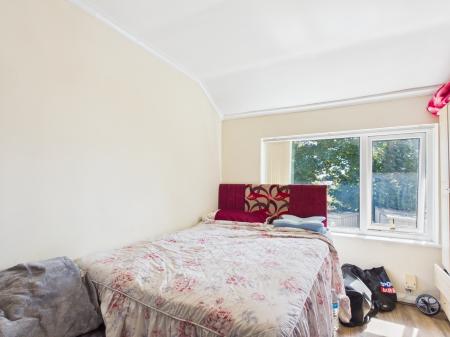 3 bedroom Terraced House for sale in Denaby Grove, Birmingham, B14