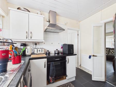 3 bedroom Terraced House for sale in Denaby Grove, Birmingham, B14