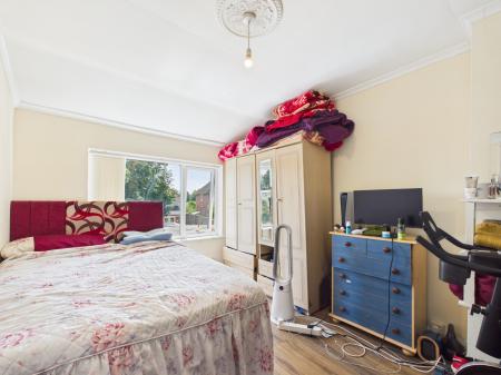 3 bedroom Terraced House for sale in Denaby Grove, Birmingham, B14
