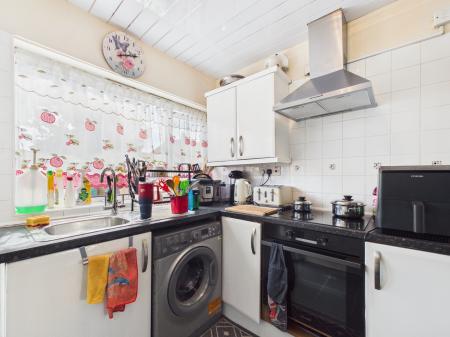 3 bedroom Terraced House for sale in Denaby Grove, Birmingham, B14