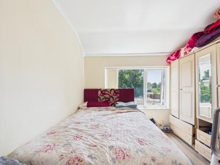 3 bedroom Terraced House for sale in Denaby Grove, Birmingham, B14