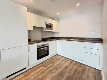 2 bedroom Flat to let in 262 Bradford Street, Digbeth, Birmingham, B12