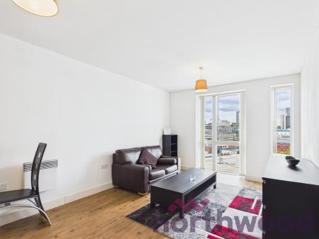 1 bedroom Flat to let in 41 Essex Street, City Centre, Birmingham, B5