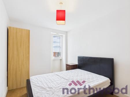 1 bedroom Flat to let in 41 Essex Street, City Centre, Birmingham, B5