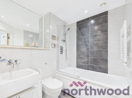 1 bedroom Flat to let in 41 Essex Street, City Centre, Birmingham, B5