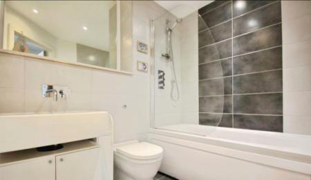 1 bedroom Flat to let in 41 Essex Street, City Centre, Birmingham, B5